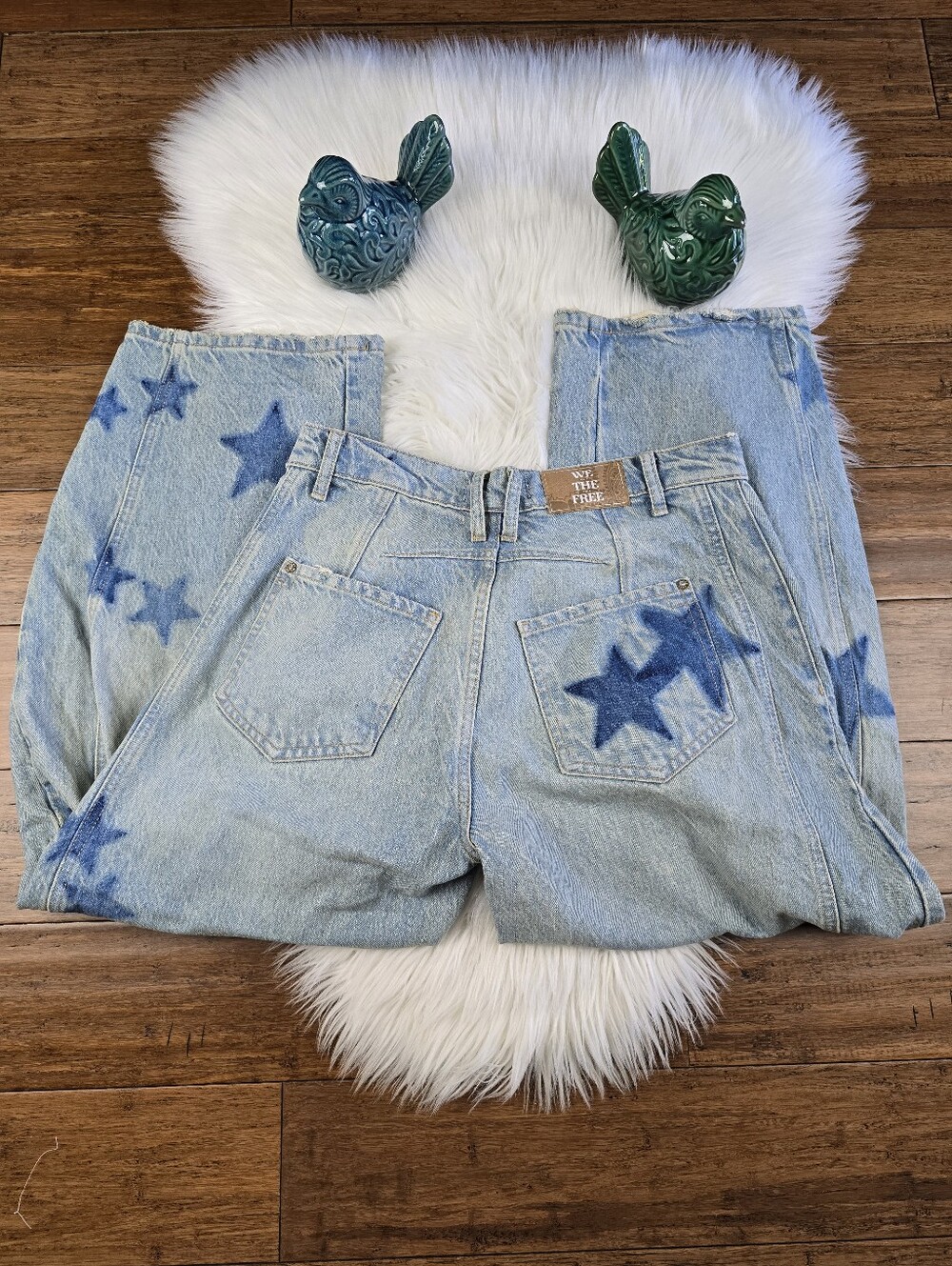 We The Free RARE Shadow Star Good Luck Barrel Jeans 26 - Picture 14 of 16